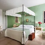 Corsignano فندق 4*