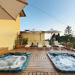 فندق Corsignano 4*